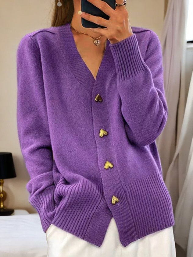 Chloe | Charming And Elegant Heart-Buttoned Cardigan