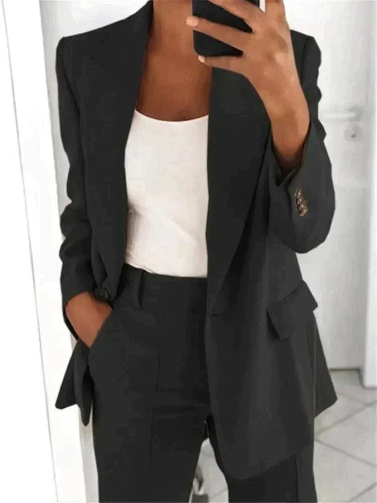 Camilla | Chic And Modern Tailored Blazer
