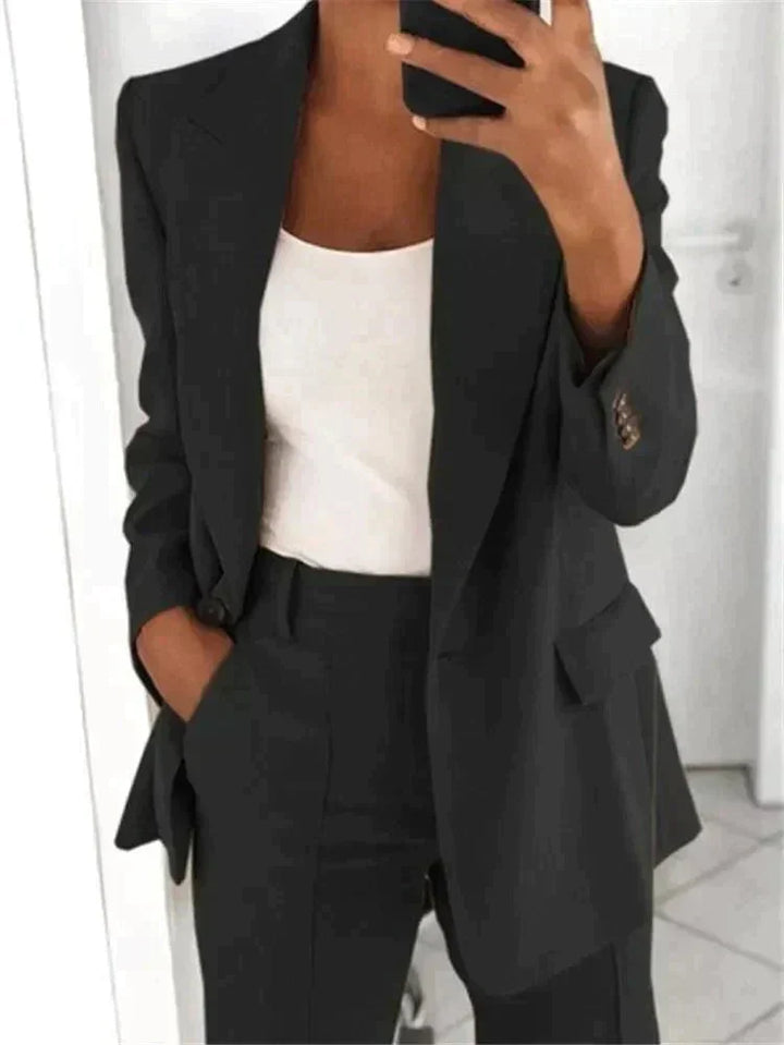 Camilla | Chic And Modern Tailored Blazer
