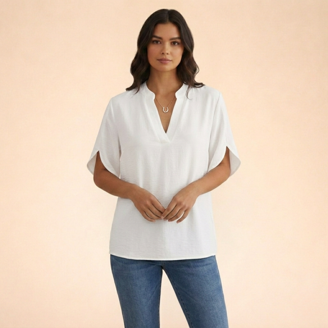 Laura | Elegant & Comfortable V-Neck Blouse