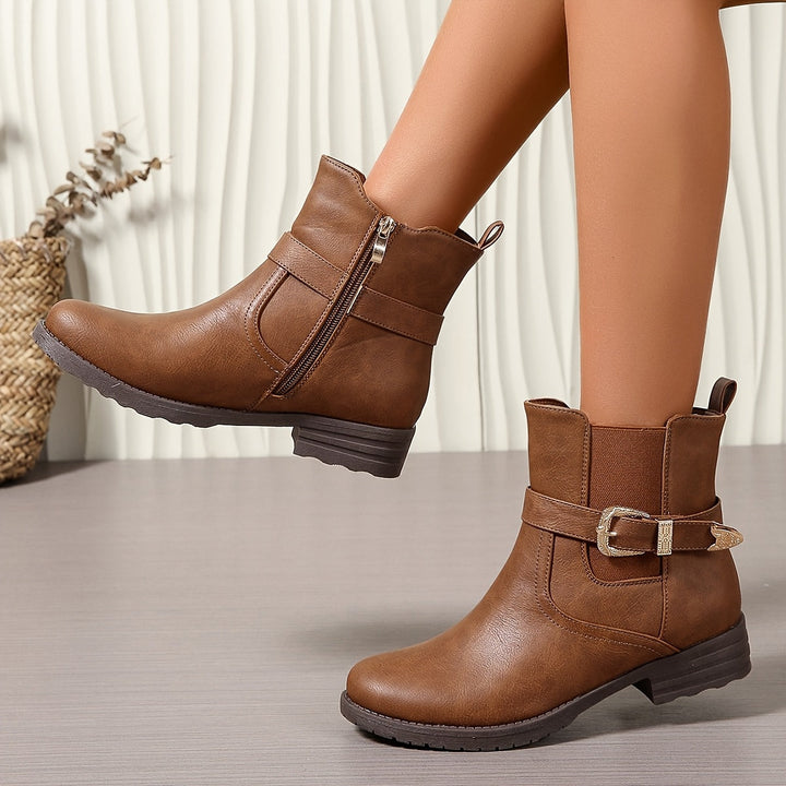 Isla | Stivaletti chic ispirati allo stile western, con fibbia