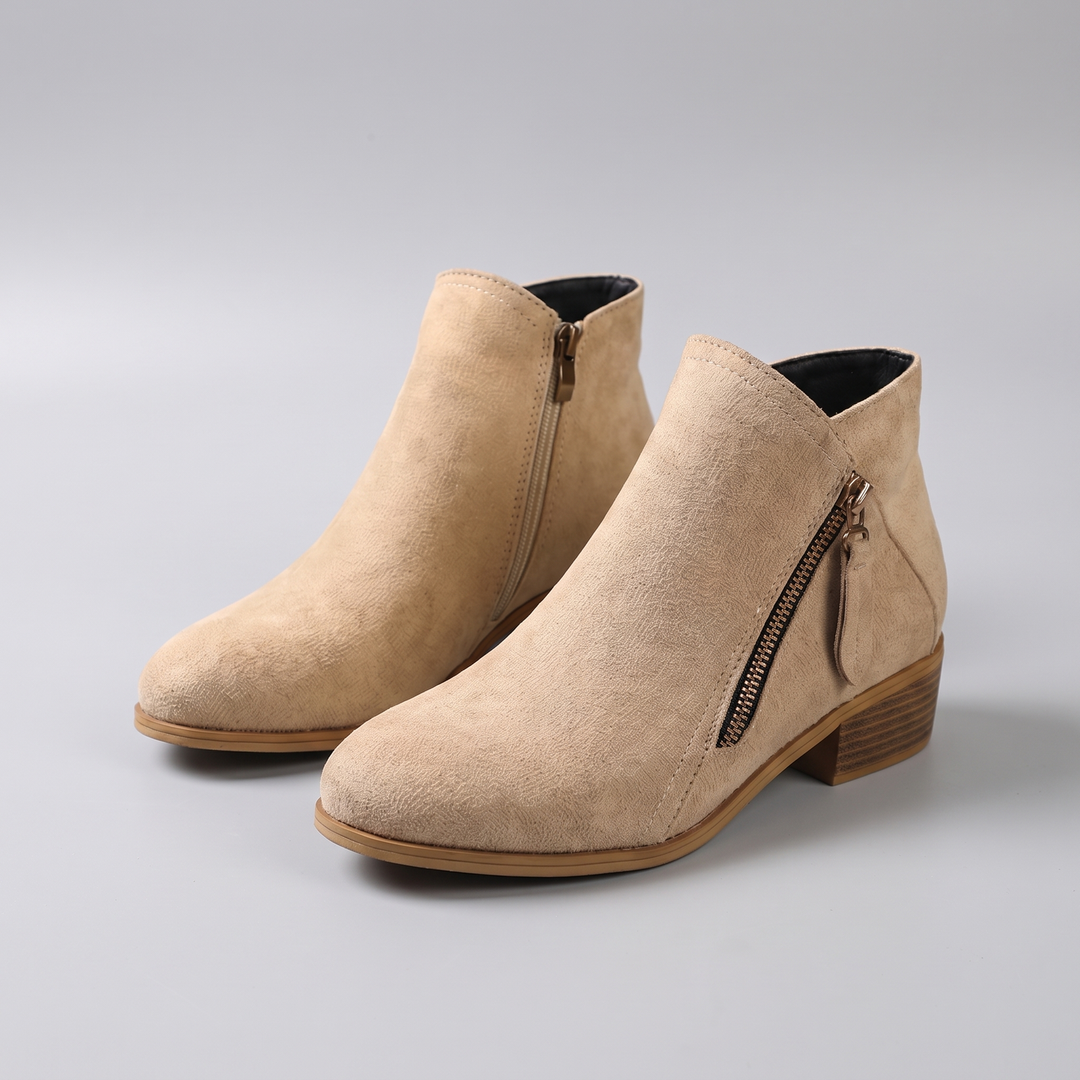 Calvera | Easy-Walk Boots – Supportive Comfort for Women