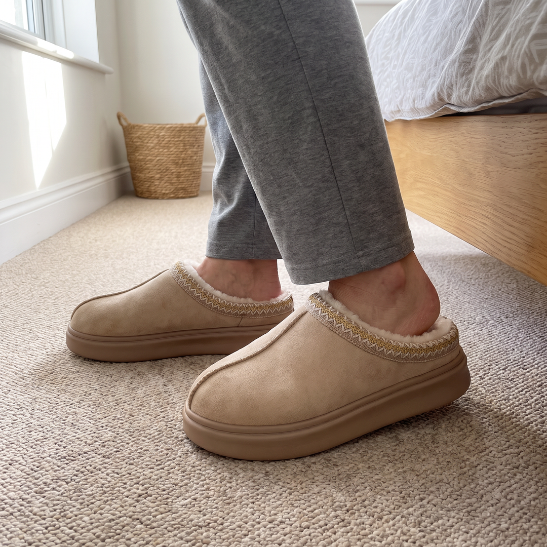 Snug | Winter Slippers – Cozy Closed-Toe Design for Women