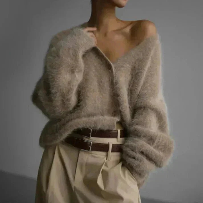 Hannah | Soft And Cozy V-Neck Knit Cardigan