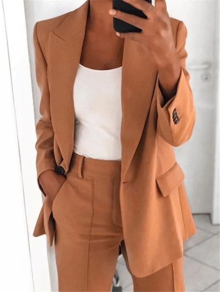 Camilla | Chic And Modern Tailored Blazer