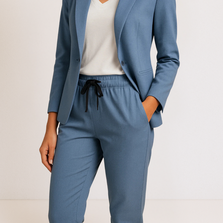 Amelia | Polished Blazer and Jogger Set for Modern Comfort
