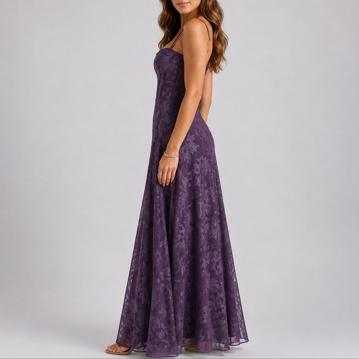 Mollie | Robe longue élégante et stylée à corset floral