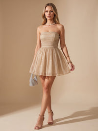 Carolina | Robe de soirée courte bustier plissée, glamour et espiègle