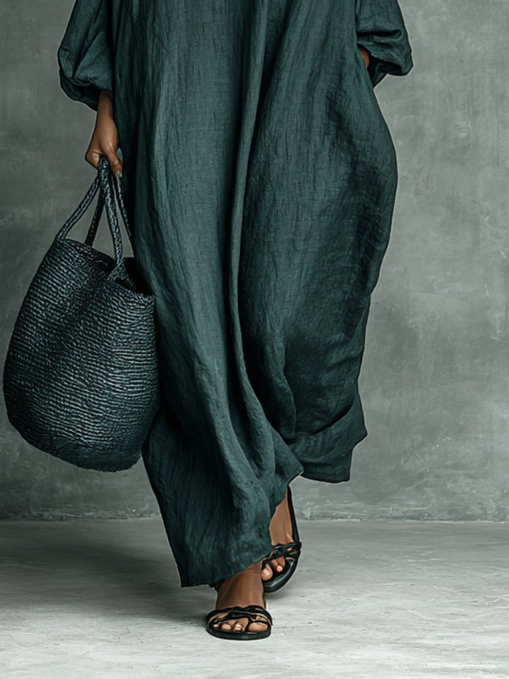Freya | Robe longue brodée oversize à manches longues et col montant
