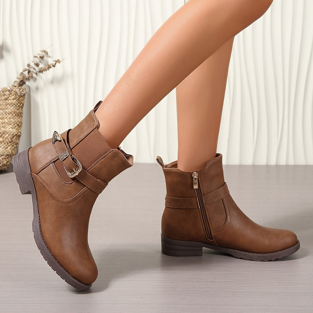 Isla | Stivaletti chic ispirati allo stile western, con fibbia