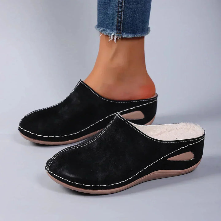 Rosie | Orthopedic Slippers – Comfortable Slip-On Style for Women