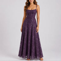Mollie | Robe longue élégante et stylée à corset floral