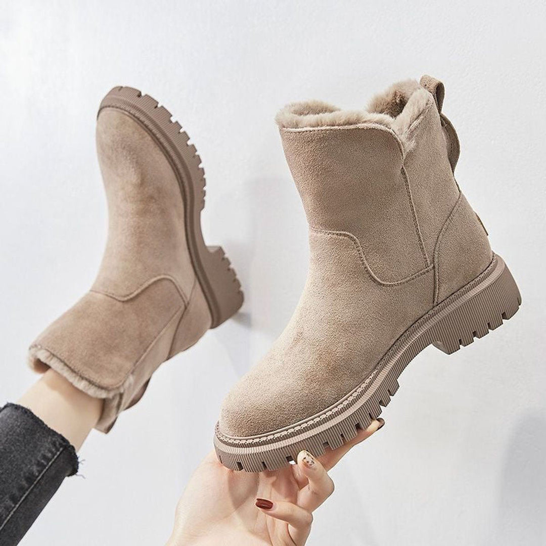 Nina | Comodi stivaletti in suede invernali senza lacci