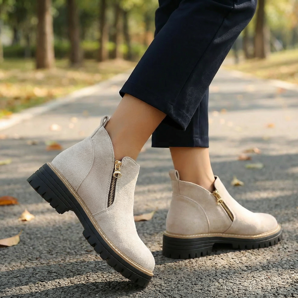 Stepara | Chelsea Boots – Side-Zip Suede Design for Comfort