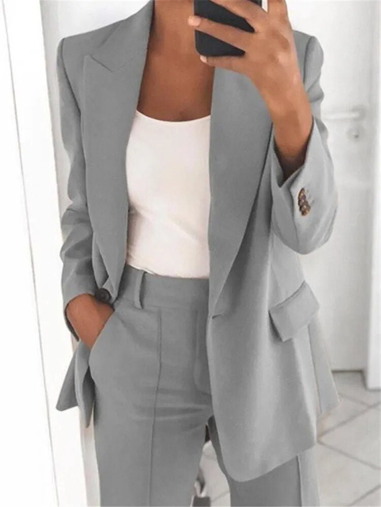 Camilla | Chic And Modern Tailored Blazer