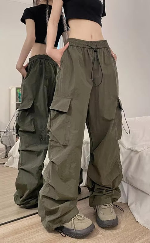 Elena | Effortless And Trendy Wide-Leg Cargo Pants