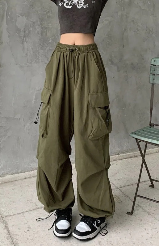 Elena | Effortless And Trendy Wide-Leg Cargo Pants