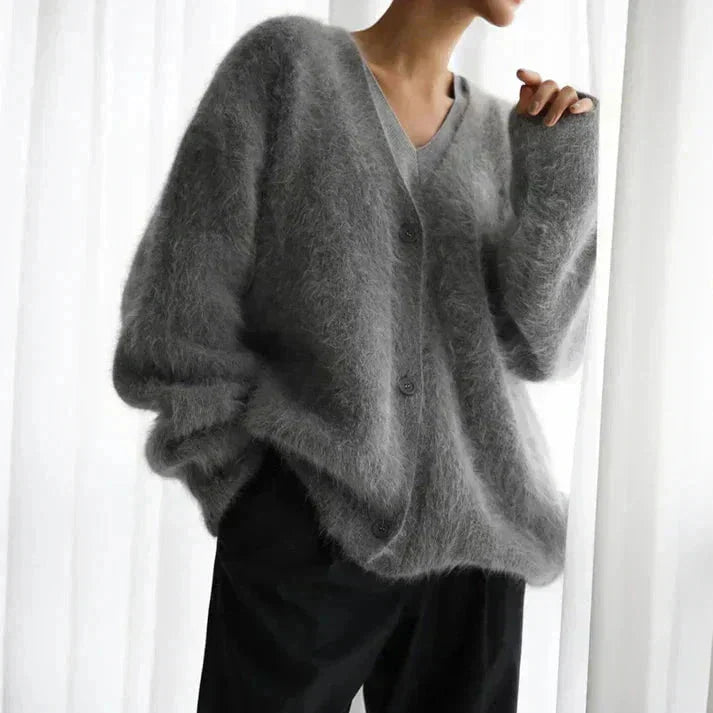 Hannah | Soft And Cozy V-Neck Knit Cardigan