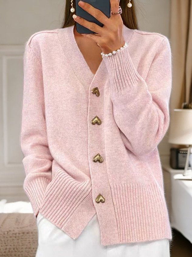 Chloe | Charming And Elegant Heart-Buttoned Cardigan