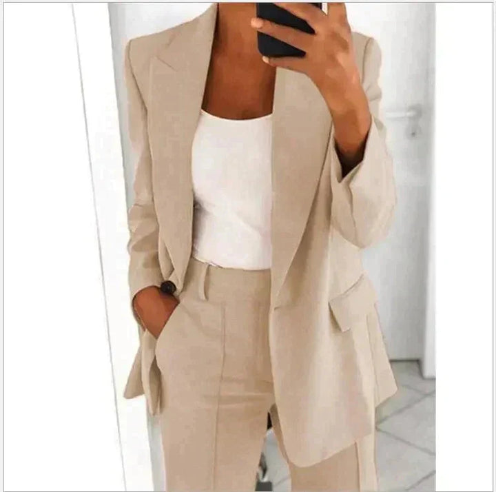Camilla | Chic And Modern Tailored Blazer