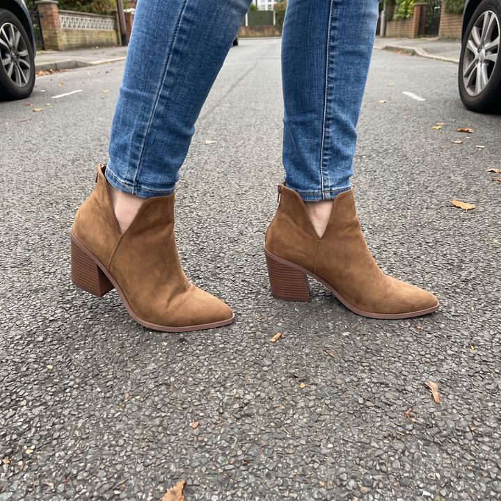 Willow | Country Ankle Boots – Classic Style for Women