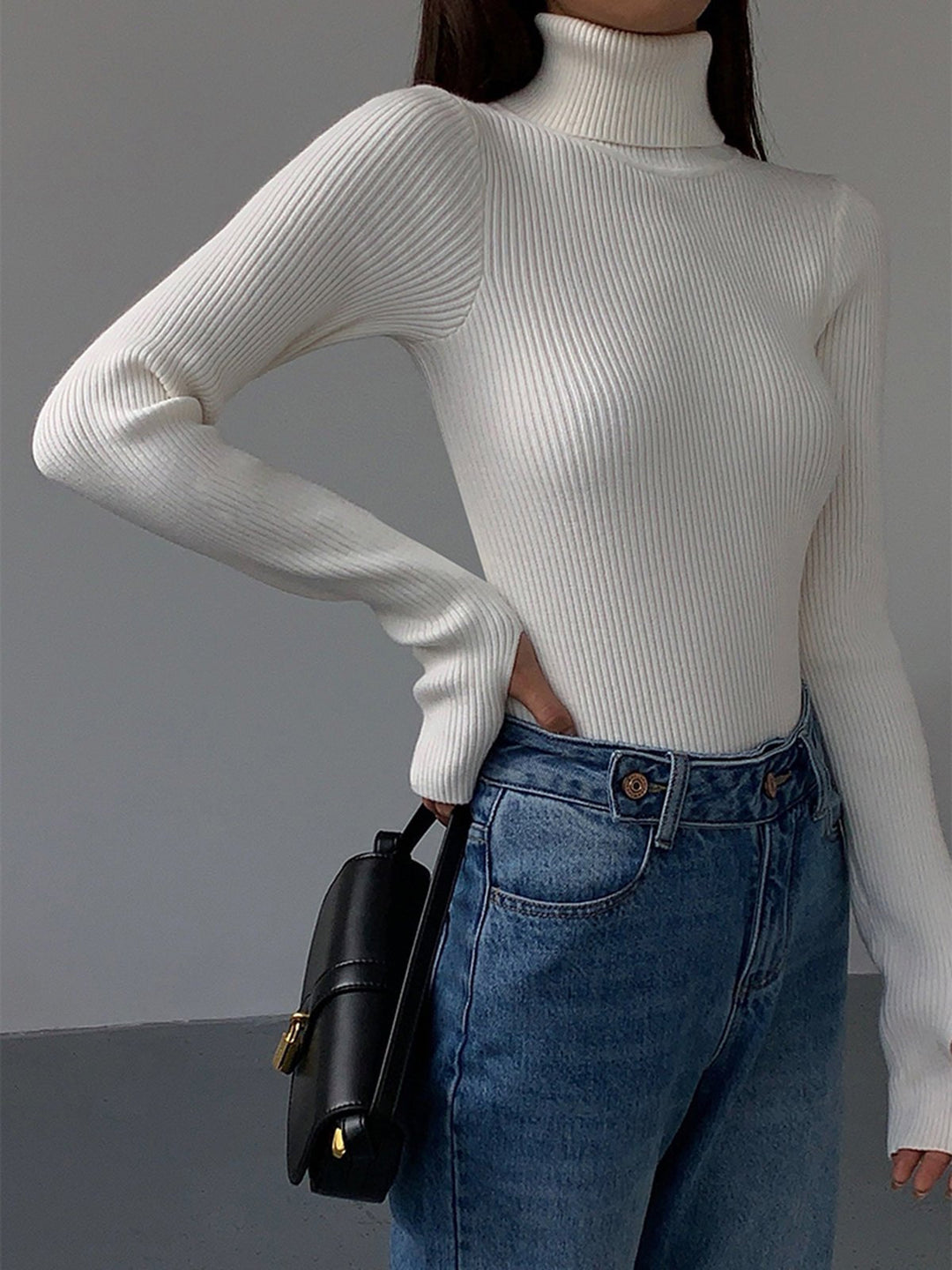 Bella | Casual and Polished Lightweight Turtleneck Sweater 8