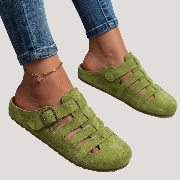 Elira | Comfortable Closed Toe Clogs for Women 3