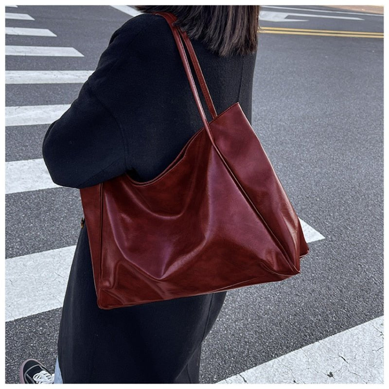 Evelyn | Retro Large-Capacity PU Leather Tote Bag 3