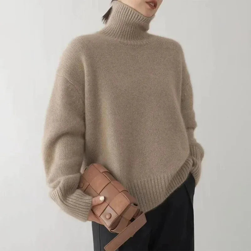 Grace | Fashionable turtleneck sweater 0