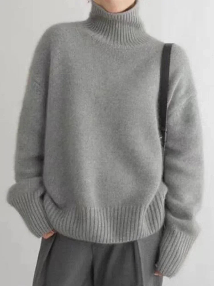 Grace | Fashionable turtleneck sweater 1