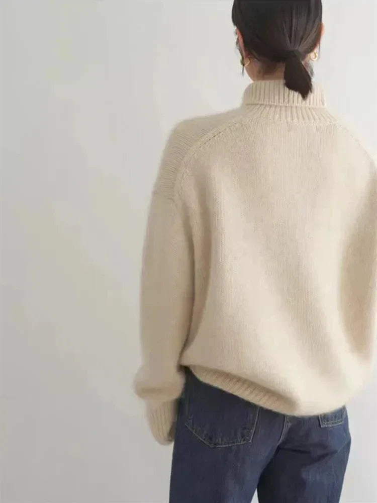 Grace | Fashionable turtleneck sweater 3