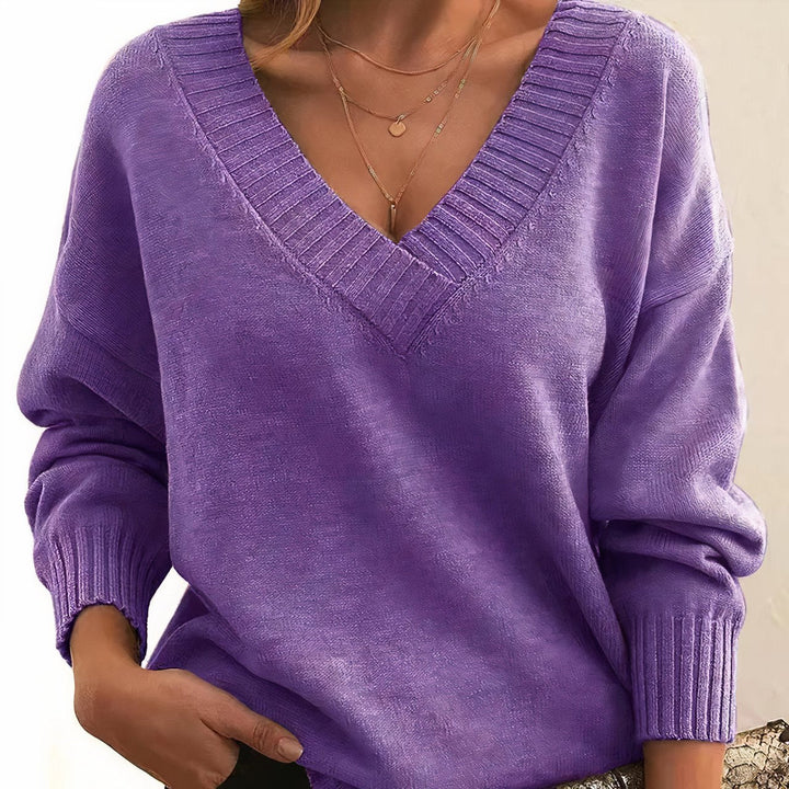 Grace | Luxurious V-Neck Cashmere Blend Knit Sweater 10