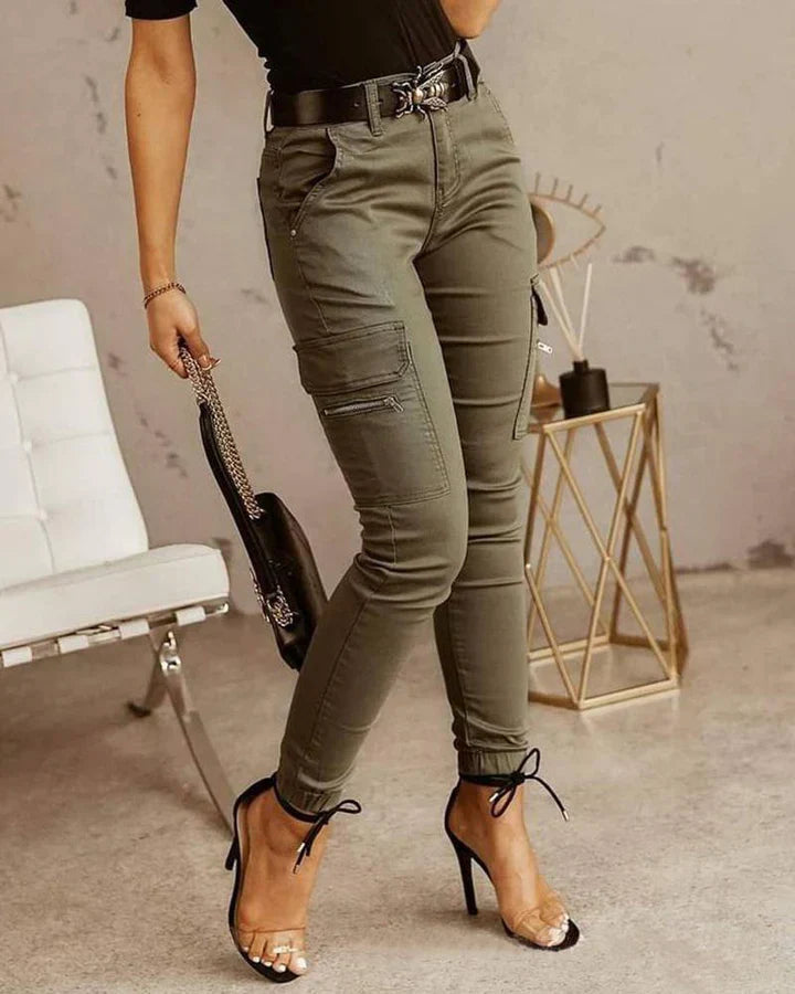 Hayley | Stylish Cargo Jeans 4