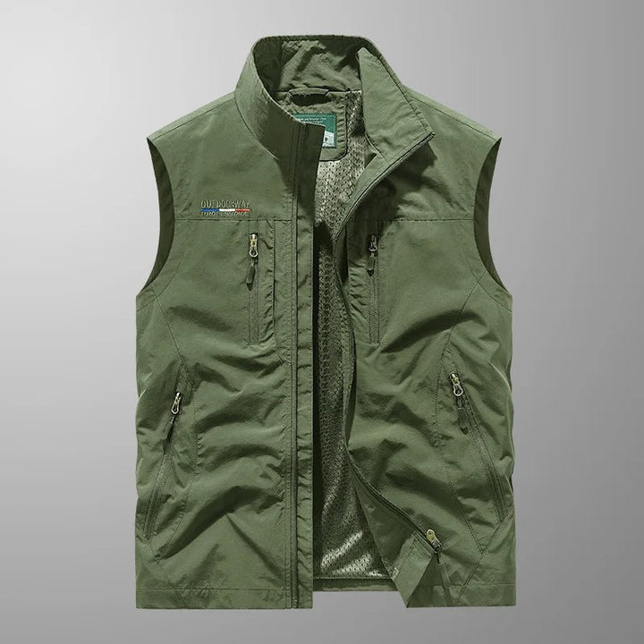 https://cdn.shopify.com/s/files/1/0864/1341/0652/files/Casper___Sleeveless_Cargo_Vest_4.jpg