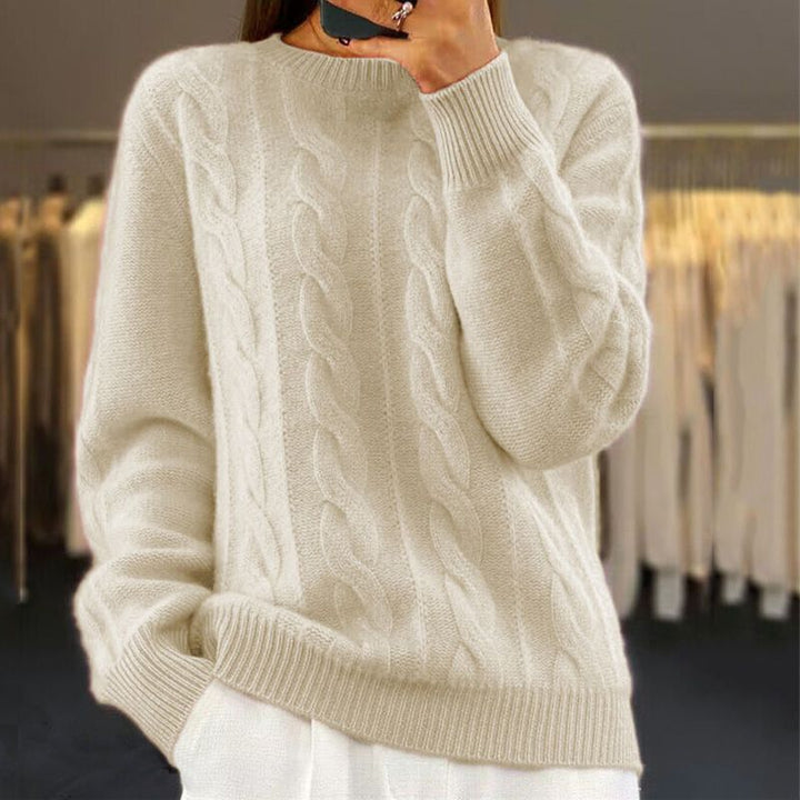 Jasmine | Warm knitted sweater 0