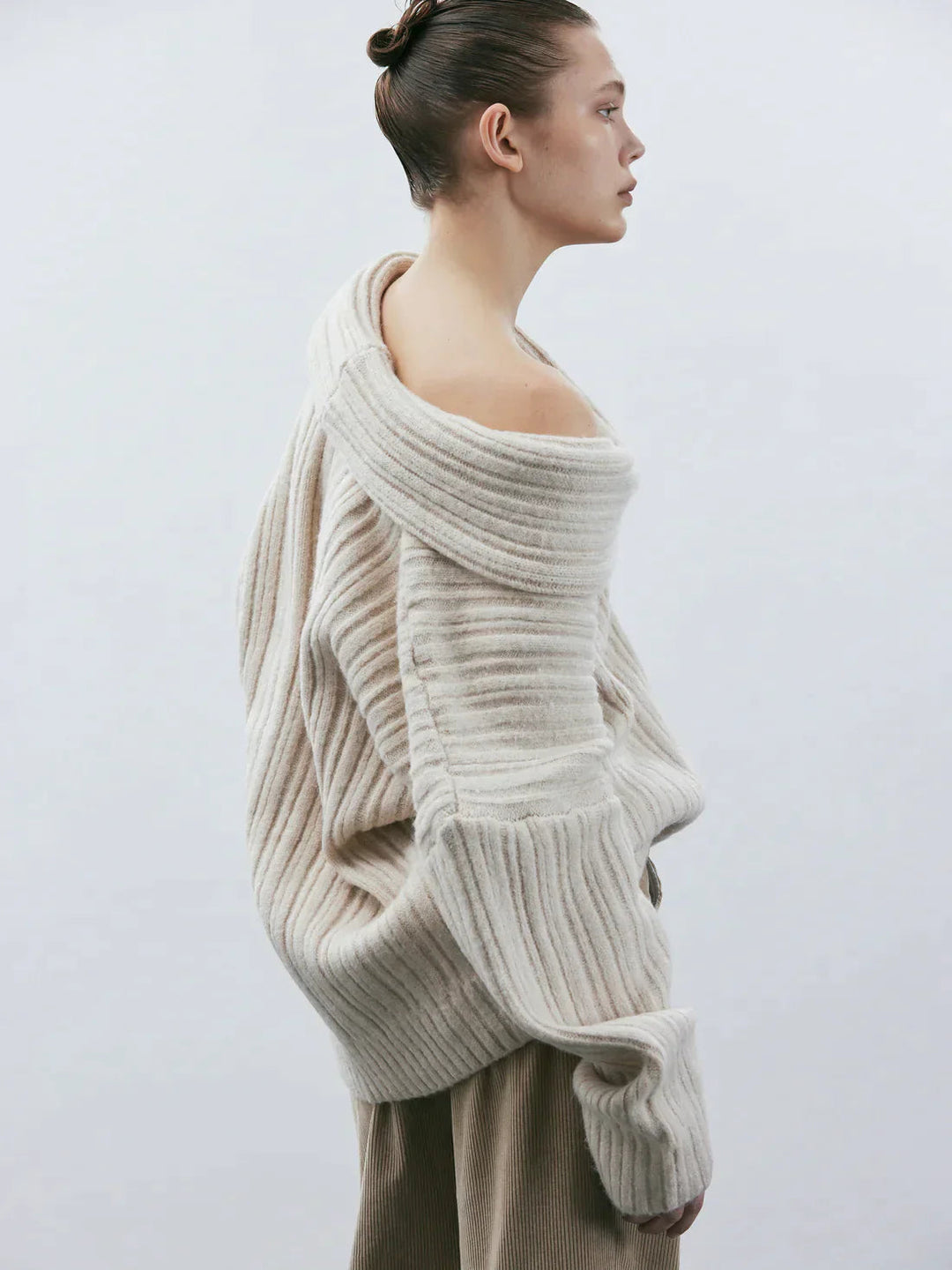 Josephine | Oversized & high roll knitted sweater 2