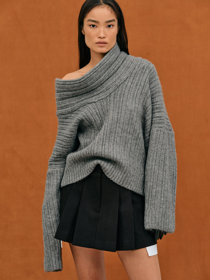 Josephine | Oversized & high roll knitted sweater 9