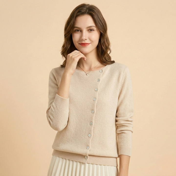 Liora | Elegant & Cozy Sweater 4