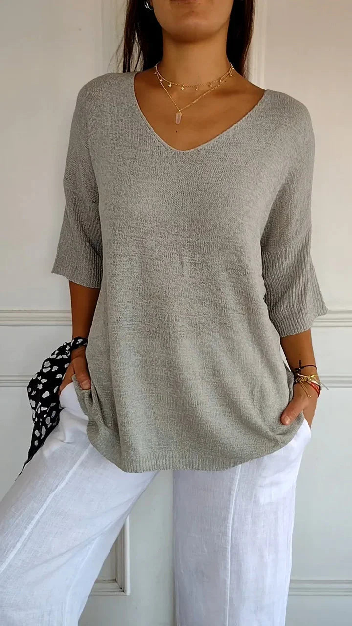 Maria | V-neck solid color knitted top 8