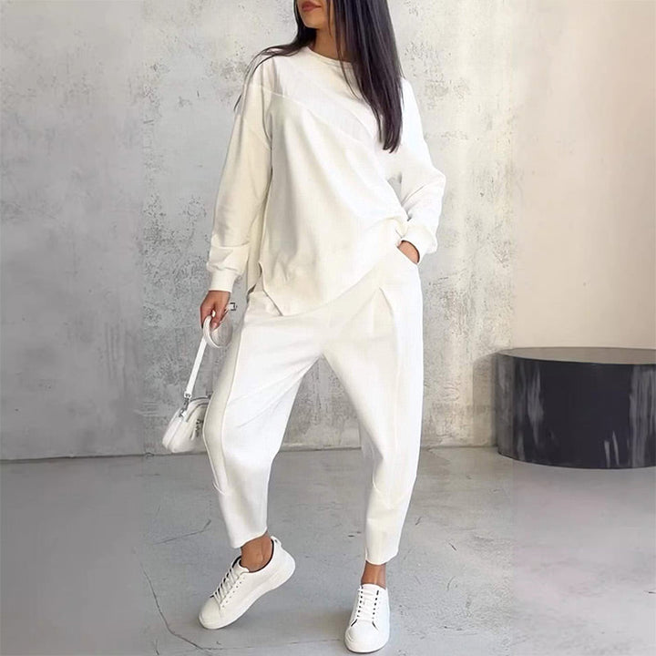 Sophia | Casual and cozy two-piece lounge set for women 0