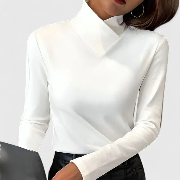 Yulienne | Elegant Turtleneck 0