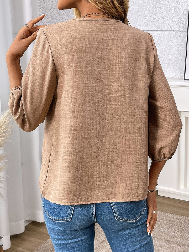 Claudia | Zip-Front V-Neck Blouse – Effortless Everyday Style for Women