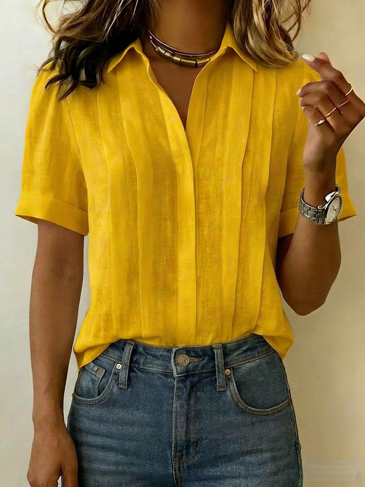 Maren | Short-Sleeve Blouse – Effortlessly Refined Style for Women