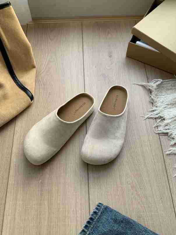 Chloe | Soft-Touch Ergonomic Women's Comfort Clogs