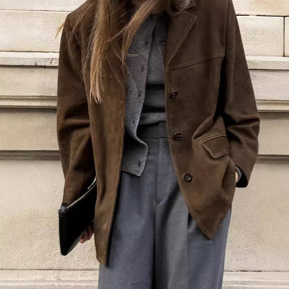 Isabella | Chic And Modern Suede Blazer
