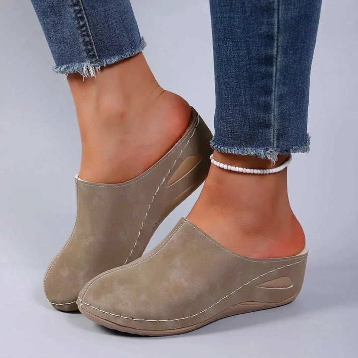 Rosie | Orthopedic Slippers – Comfortable Slip-On Style for Women