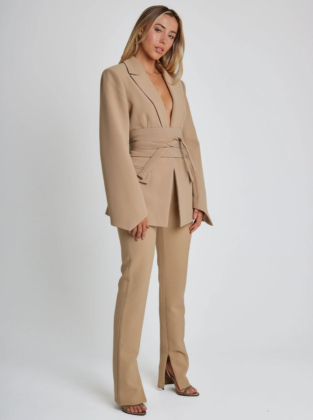 Evelyn | Belted Tailored Luxe Blazer