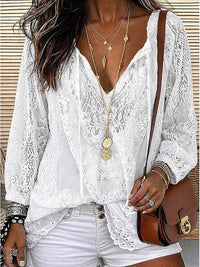 Layla | Bohemian and Comfortable Lace-Trim V-Neck Blouse