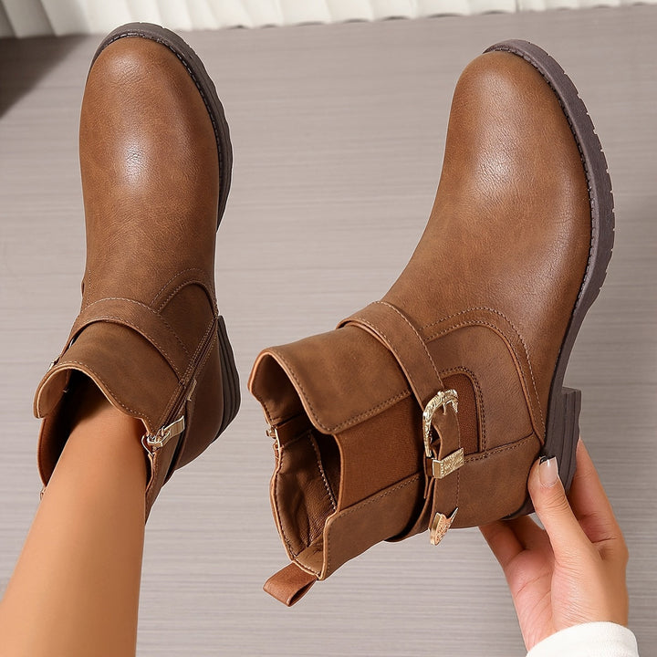 Isla | Stivaletti chic ispirati allo stile western, con fibbia