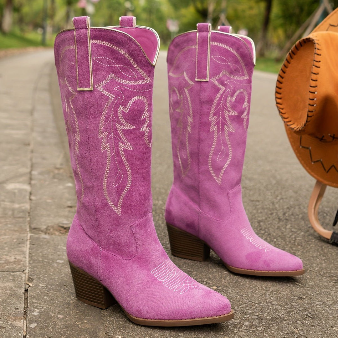 Clara | Charmante und vielseitige bestickte Cowboystiefel